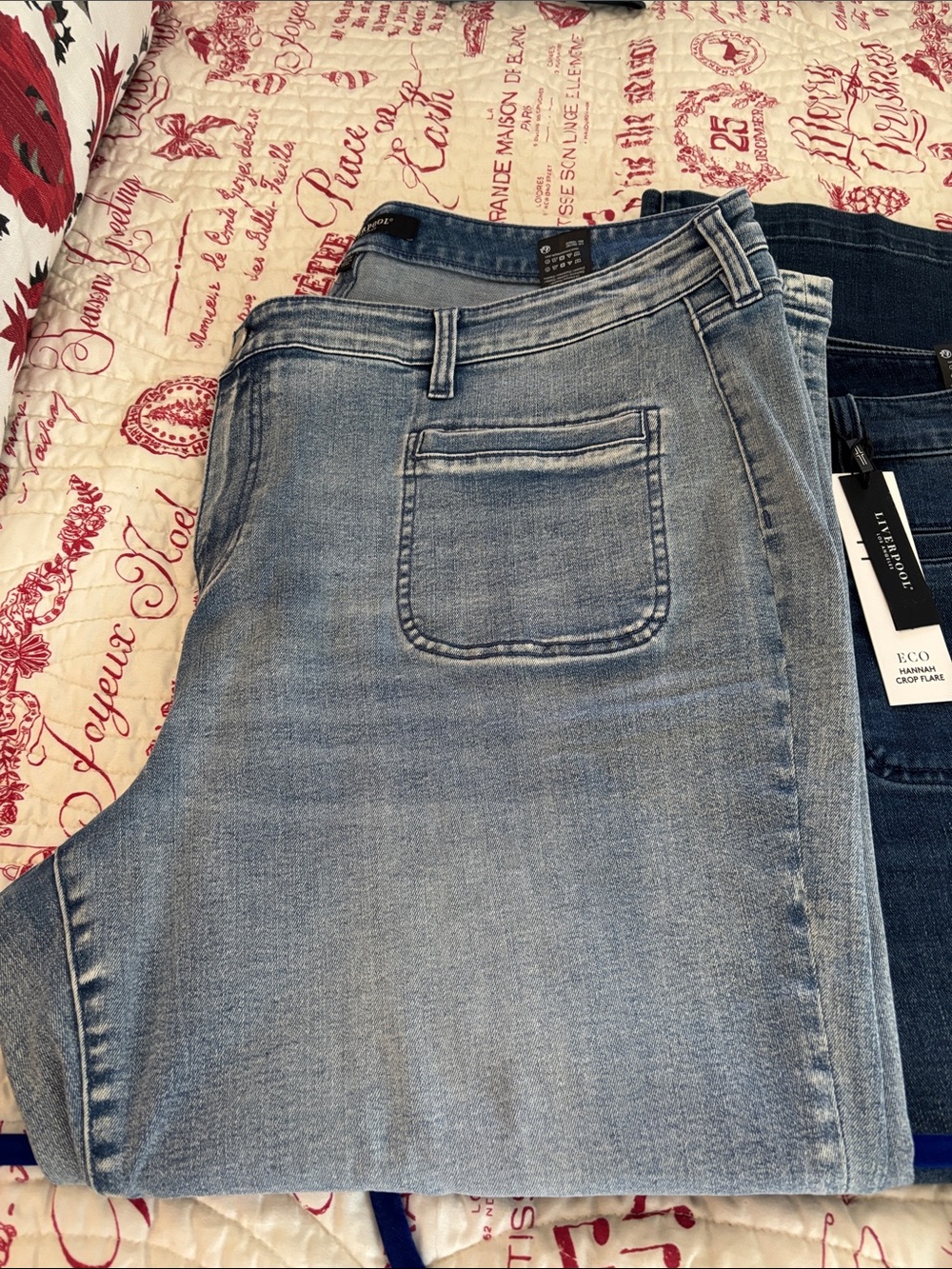NWOT LIVERPOOL LOS ANGELES Light Blue Wash Hannah Cropped Flare Jeans SIZE 22
